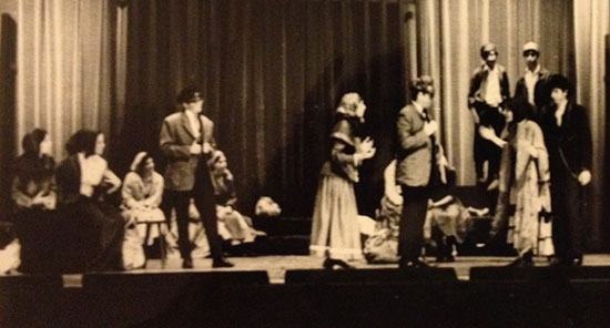 A scene from “Motl Peysi on Ellis Island,” 1968